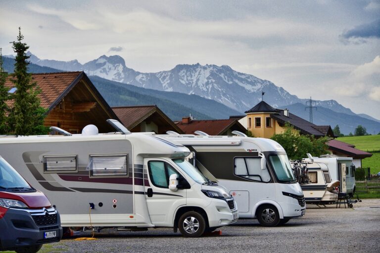 Sizing Up Your RV Adventures:  Choosing the Right Motorhome